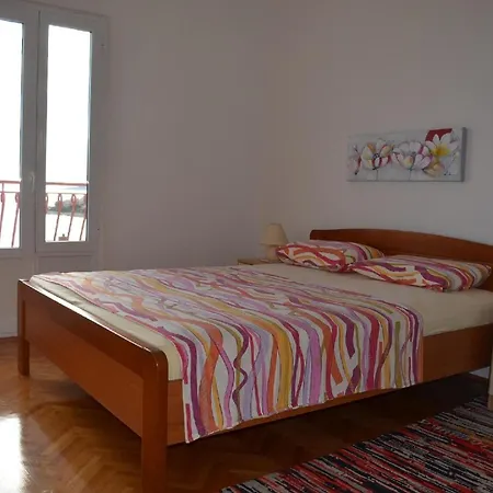 Prana Mit Grosser Terrasse Und Meerblick