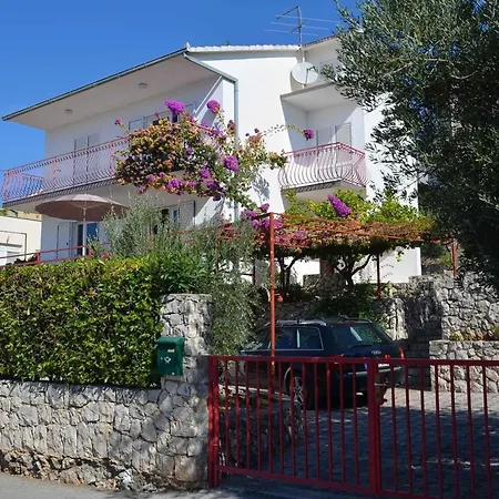 Prana Mit Grosser Terrasse Und Meerblick Holiday home Trogir